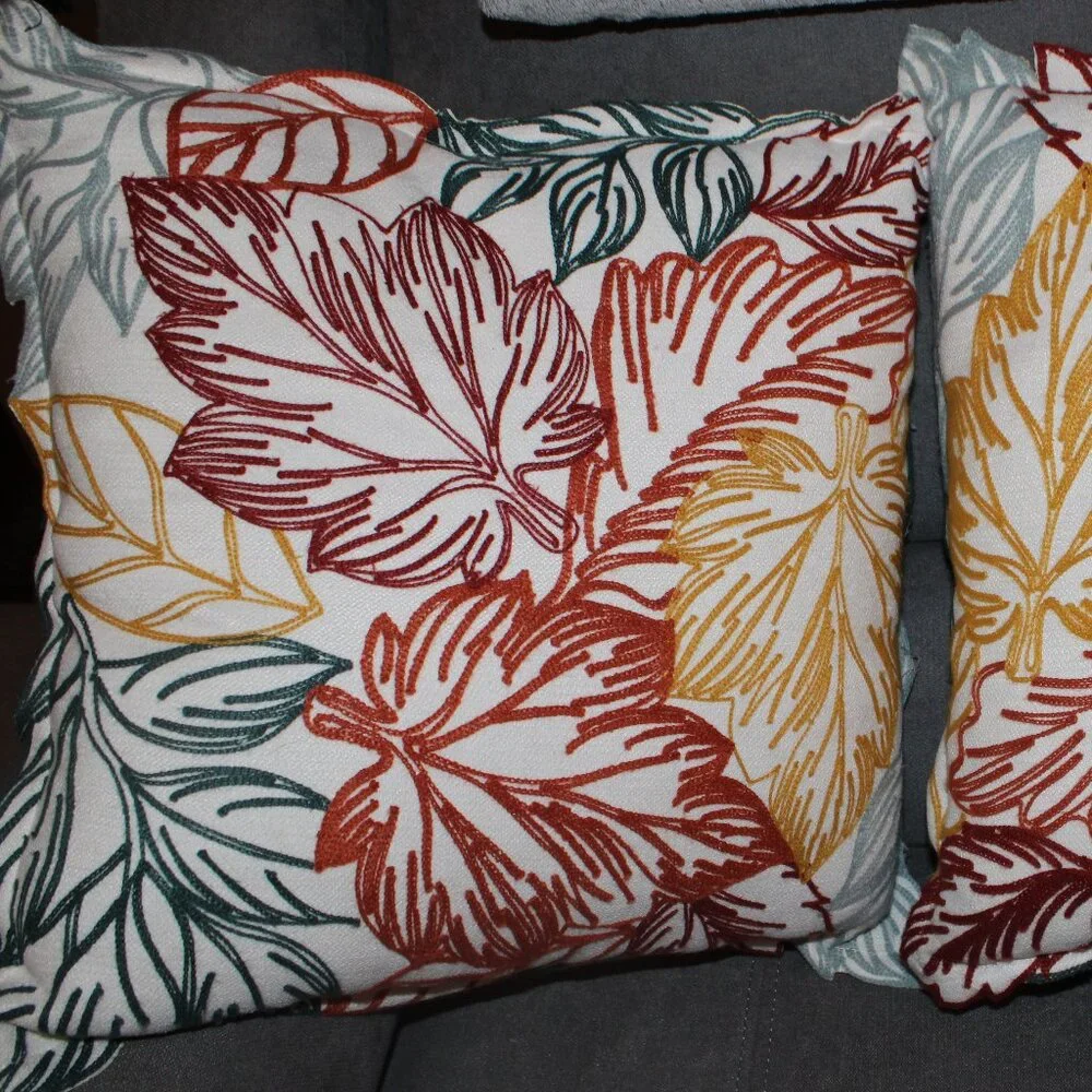 Two Harvest 18x18 inch Throw Pillows Crem Gold Green